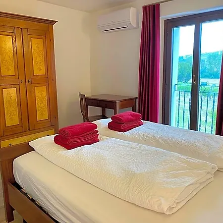 Vigneto 4* San Marzano Oliveto